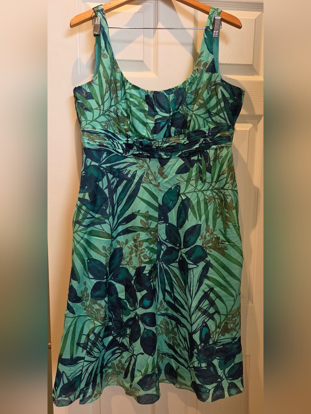 Evan Picone Teal and Navy Tropical-Print Midi Dress With Empire Waist Ruching